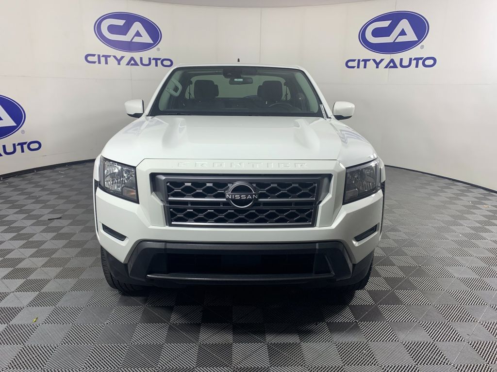 Vehicle photo 7