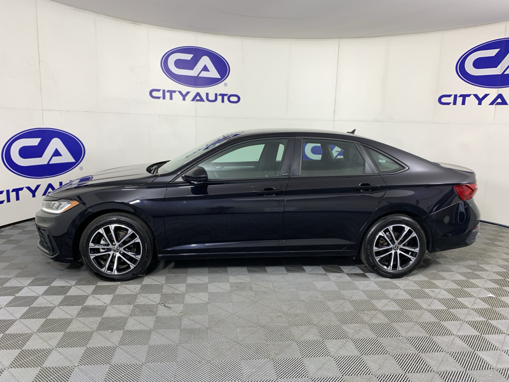 Used 2025 Volkswagen Jetta Sedan