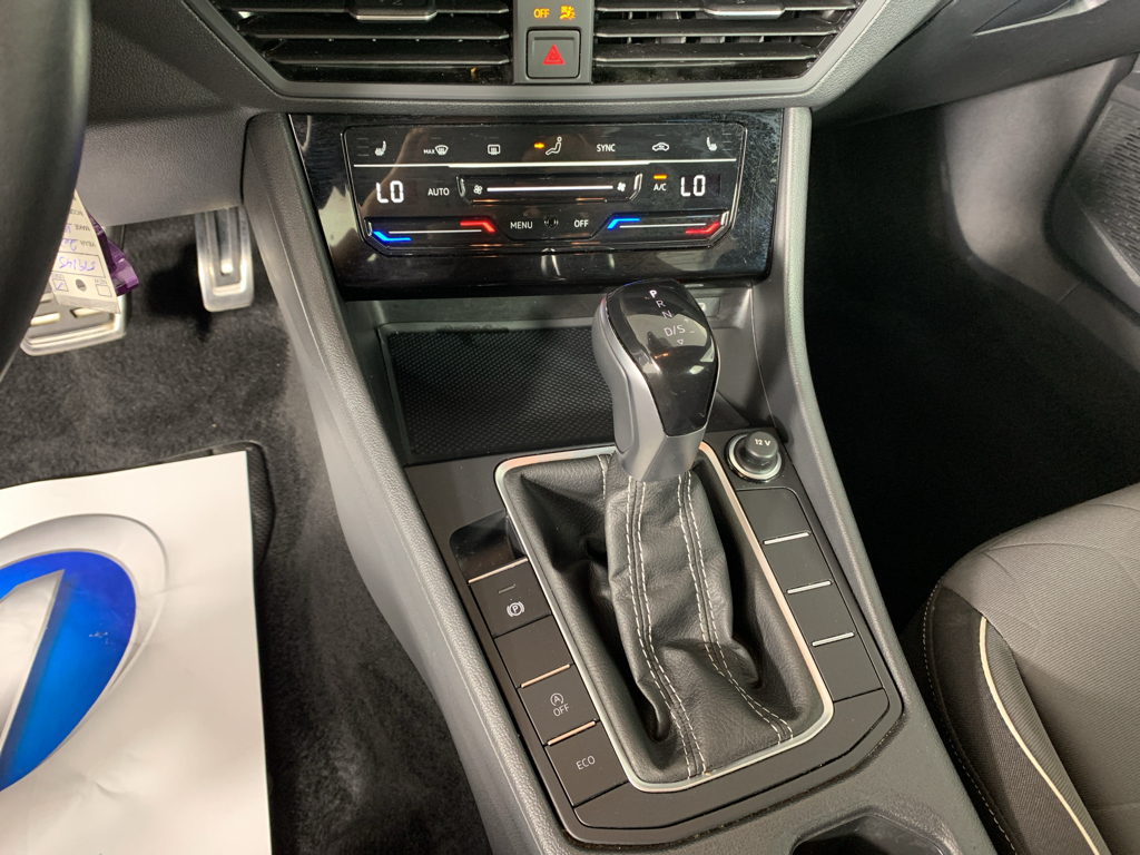 Used 2025 Volkswagen Jetta Sedan