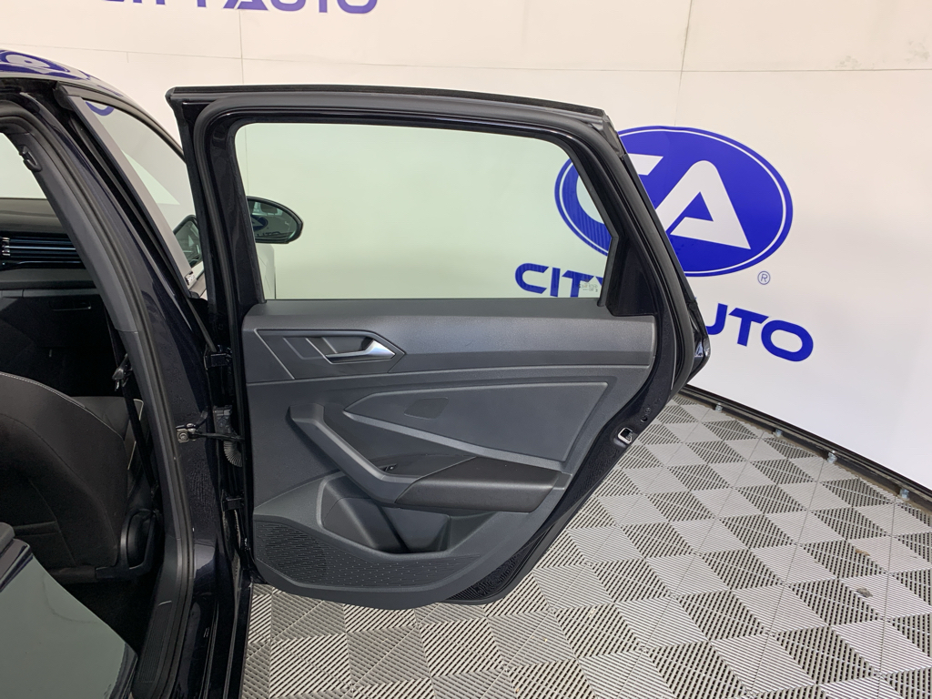 Used 2025 Volkswagen Jetta Sedan