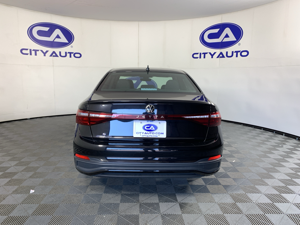 Used 2025 Volkswagen Jetta Sedan