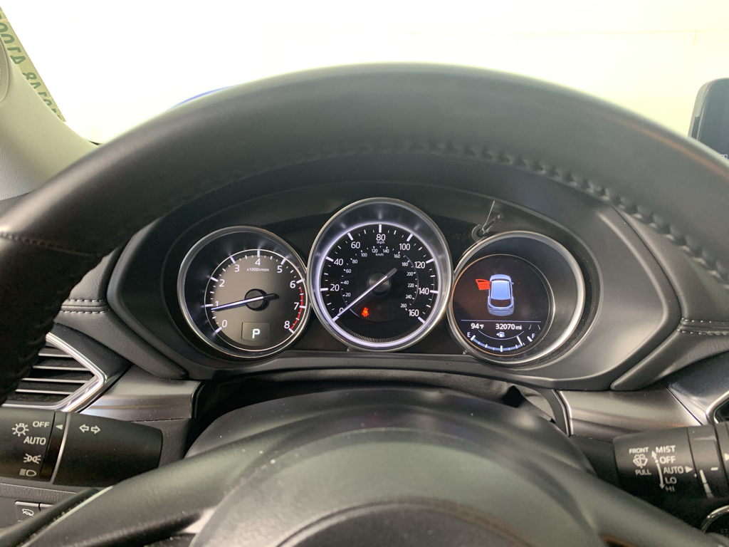 Vehicle photo 22