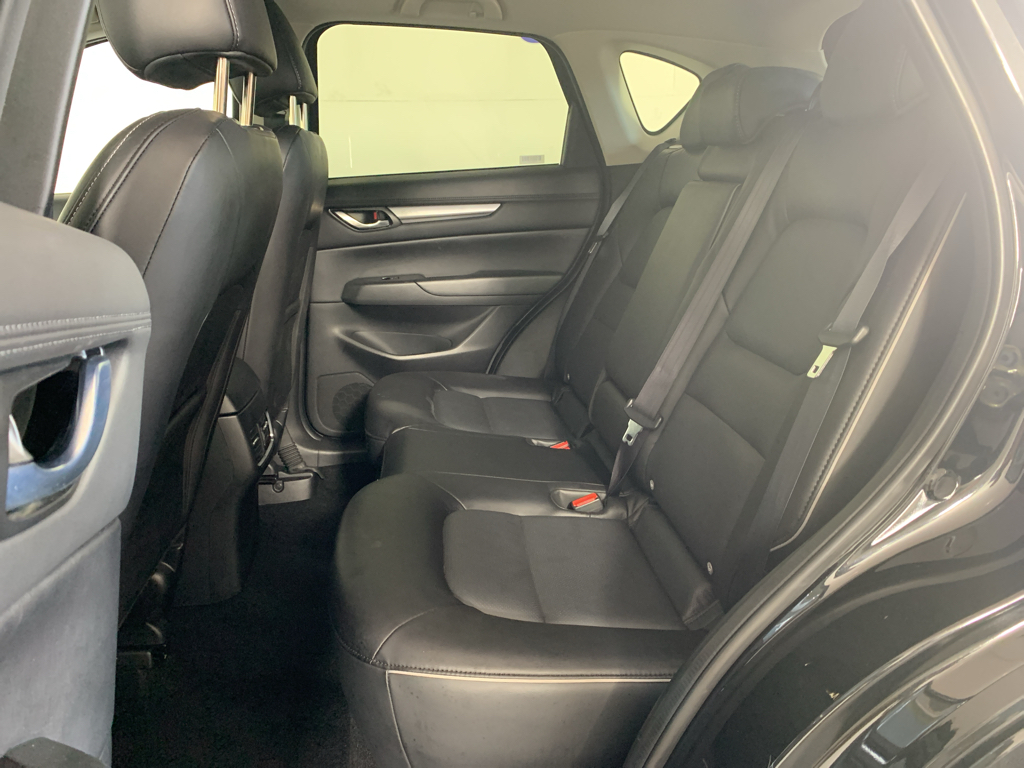 Vehicle photo 31