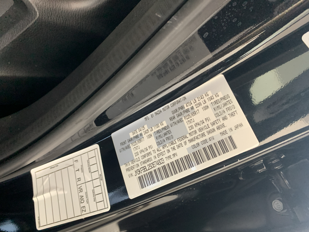 Vehicle photo 12