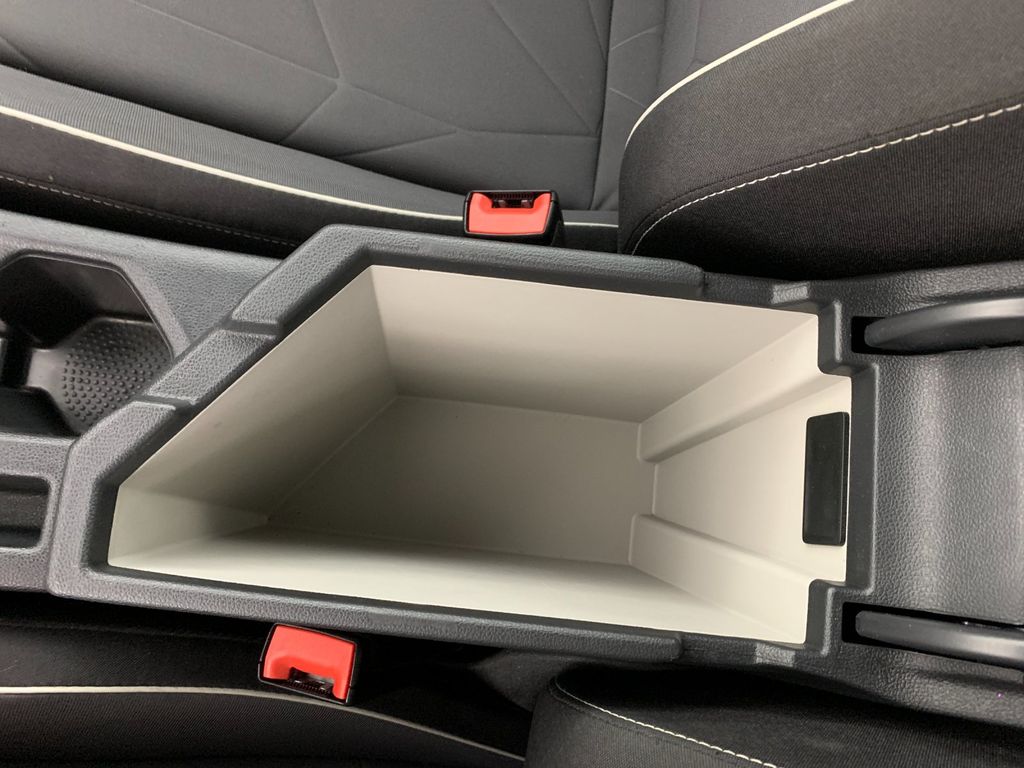 Used 2025 Volkswagen Jetta Sedan
