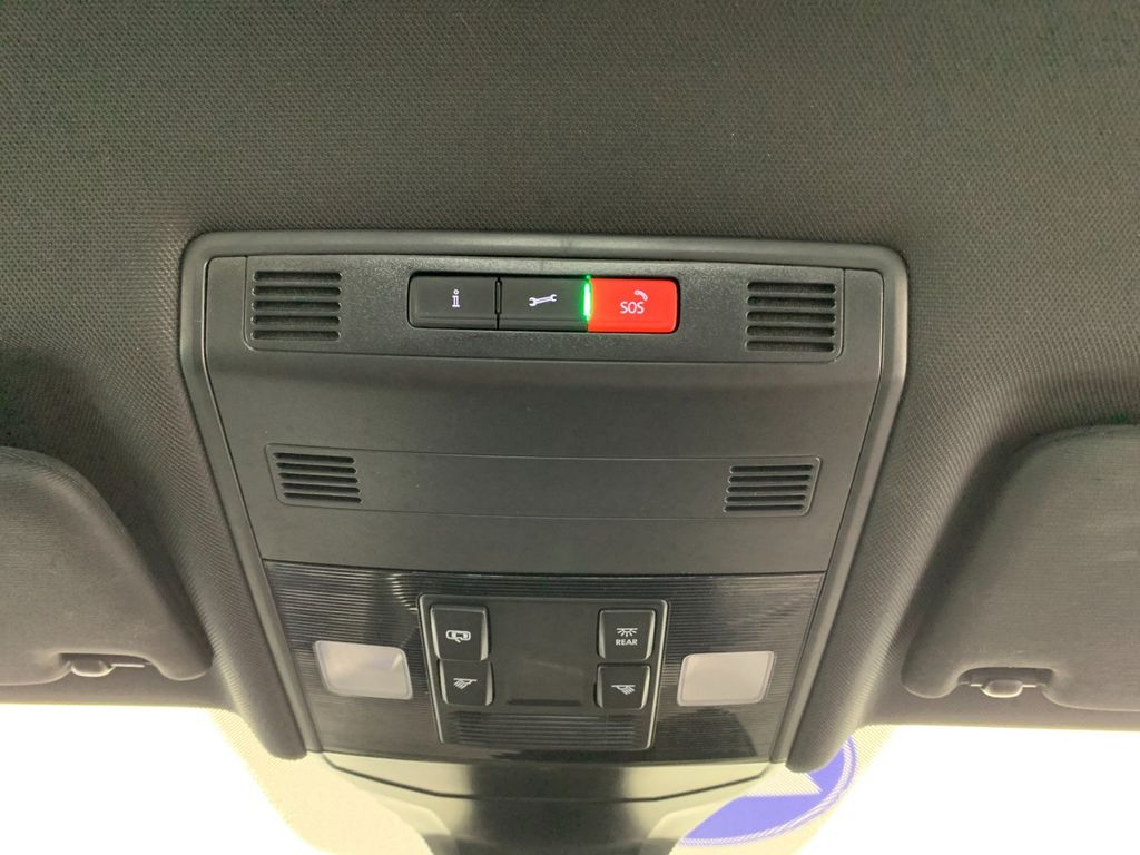 Used 2025 Volkswagen Jetta Sedan
