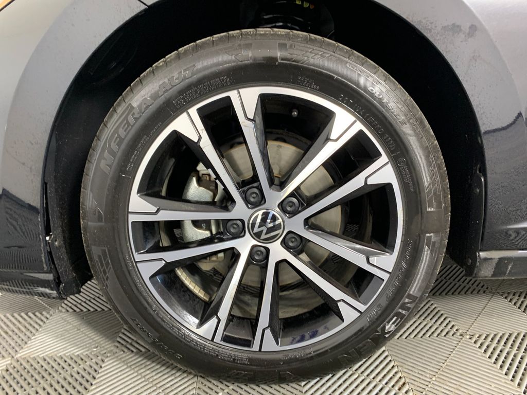 Used 2025 Volkswagen Jetta Sedan