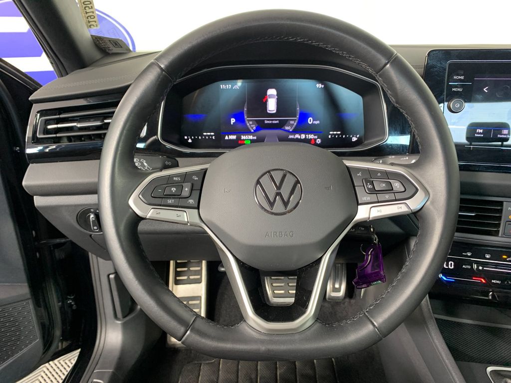 Used 2025 Volkswagen Jetta Sedan