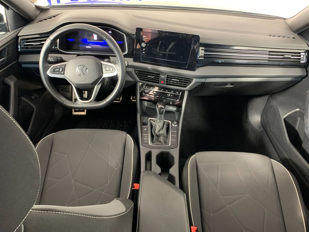Used 2025 Volkswagen Jetta Sedan