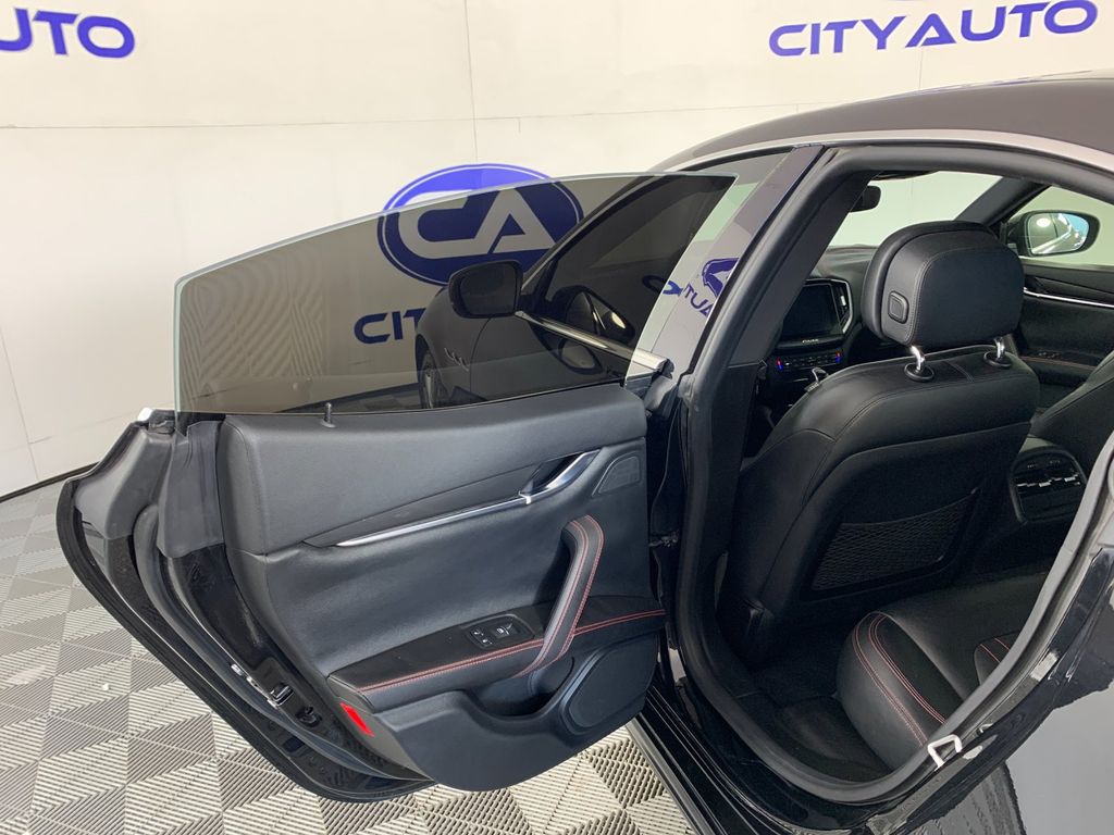 Used 2017 Maserati Ghibli Sedan