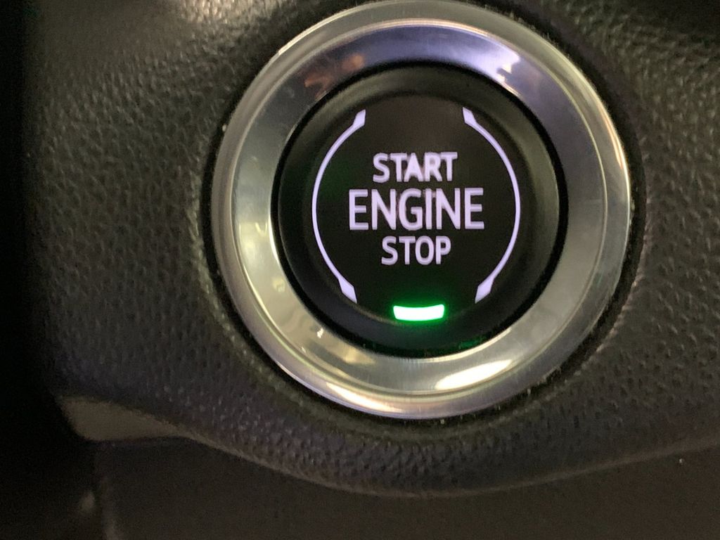 Used 2023 Buick Envision SUV