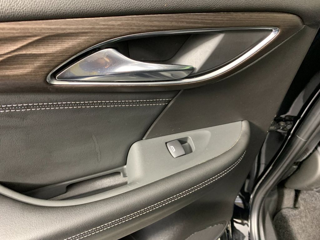 Used 2023 Buick Envision SUV