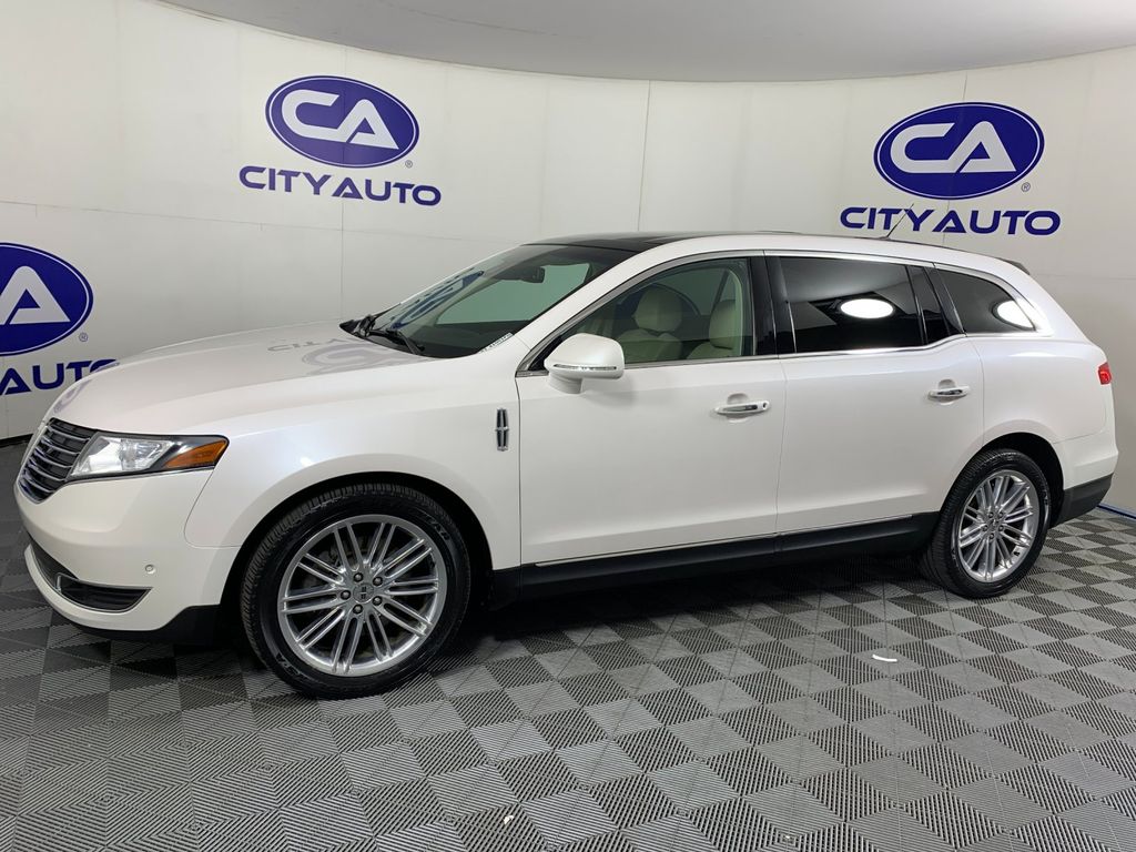 Used 2019 Lincoln MKT SUV
