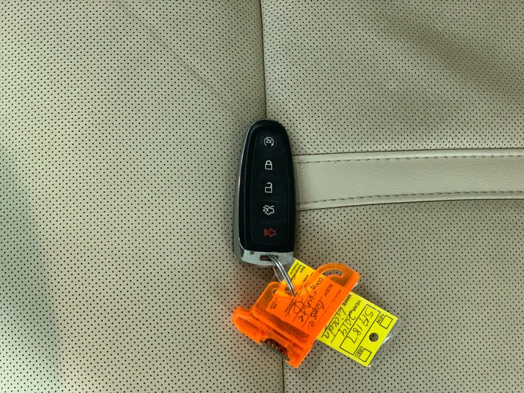 Used 2019 Lincoln MKT SUV