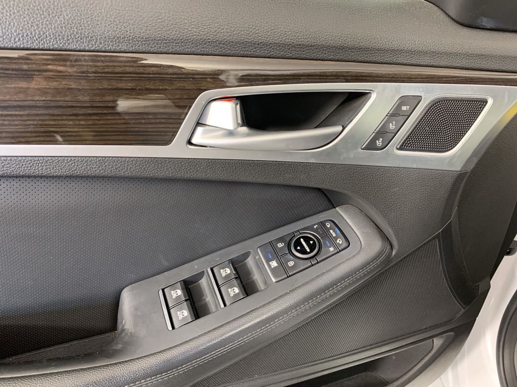 Used 2017 Genesis G80 Sedan