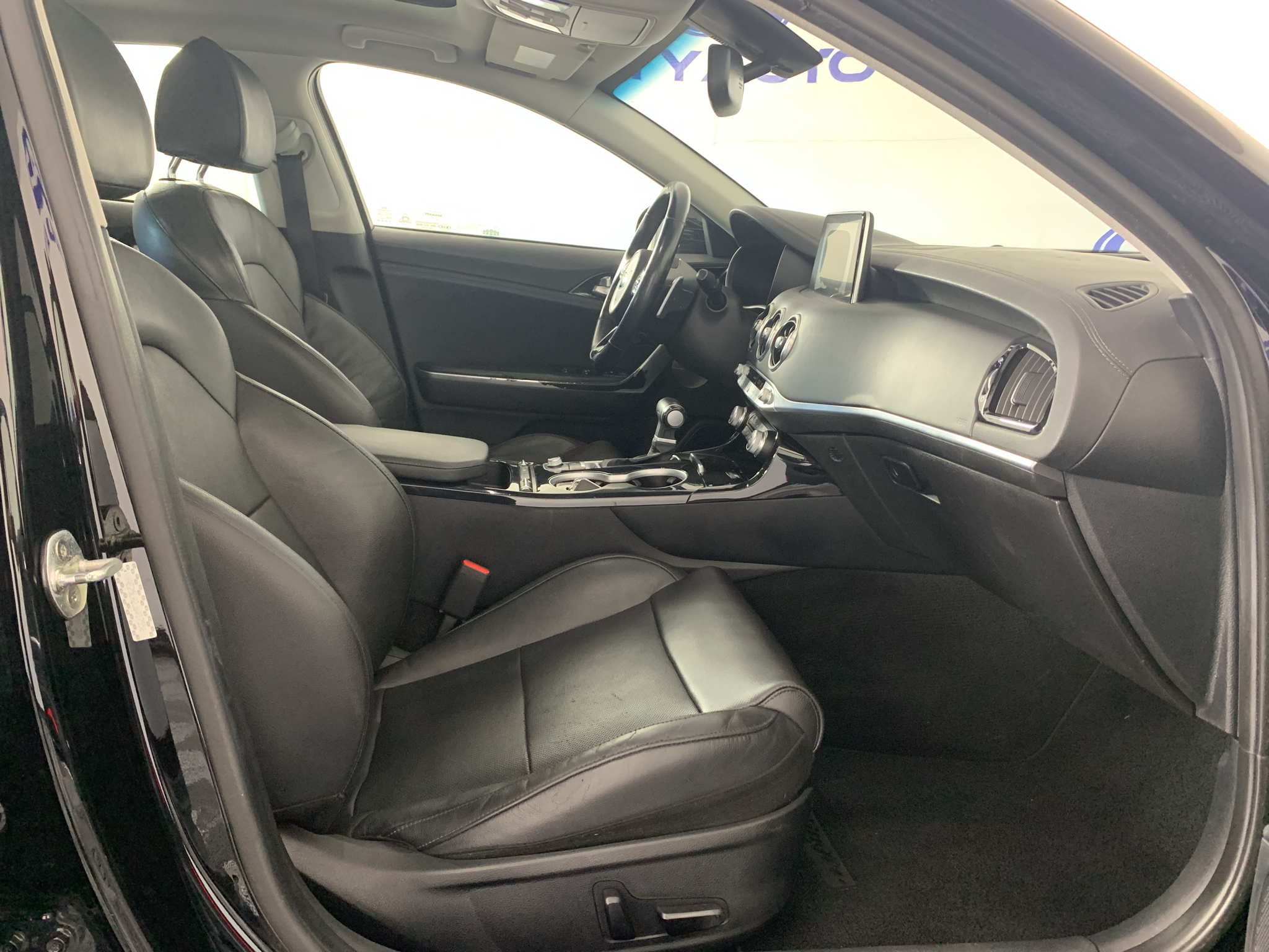Used 2018 Kia Stinger Sedan