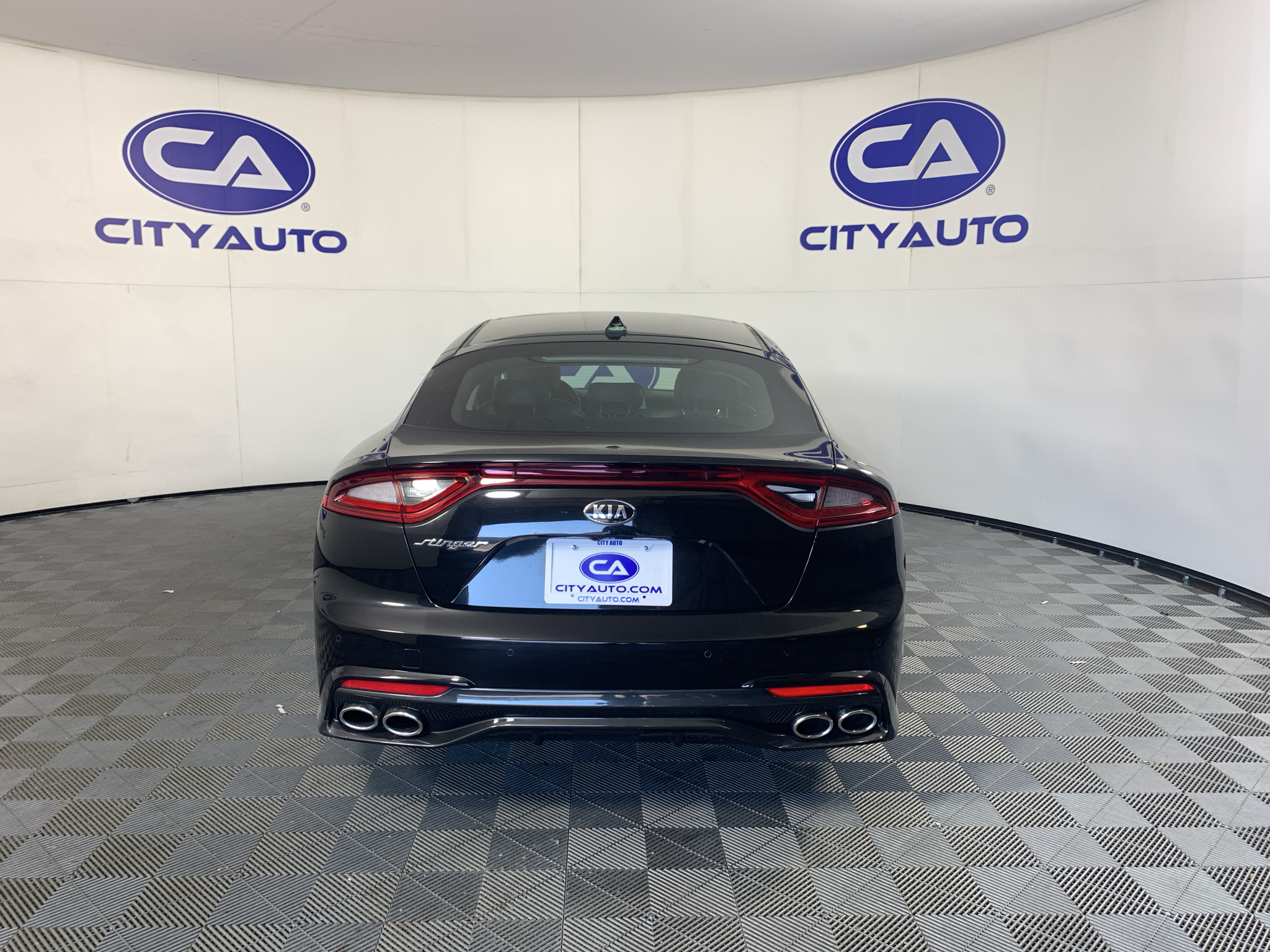 Used 2018 Kia Stinger Sedan