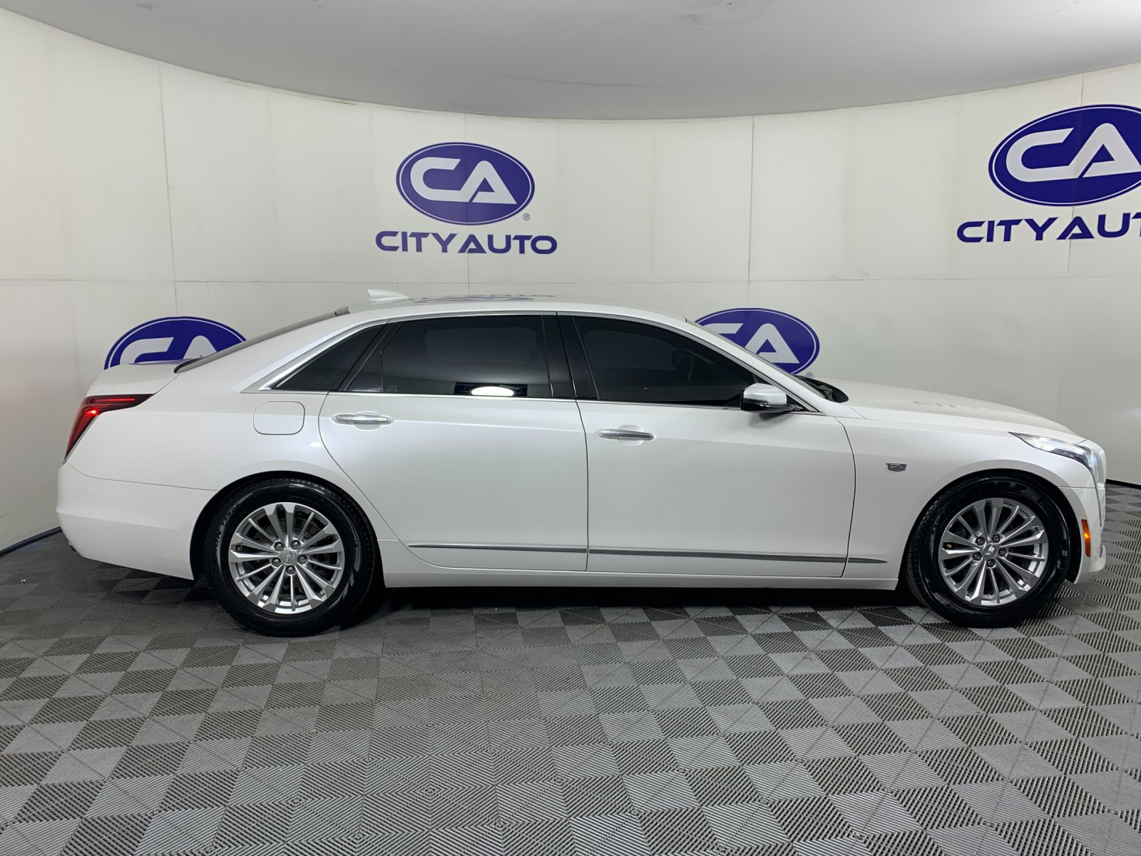 Used 2018 Cadillac CT6 Sedan
