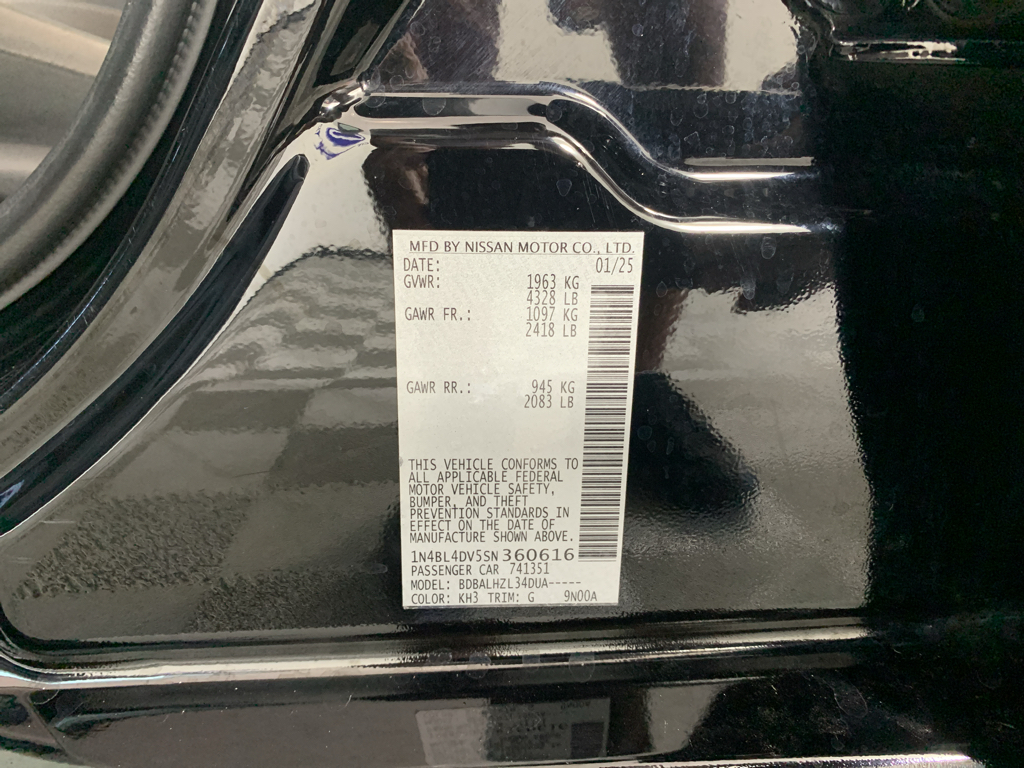 Used 2025 Nissan Altima Sedan