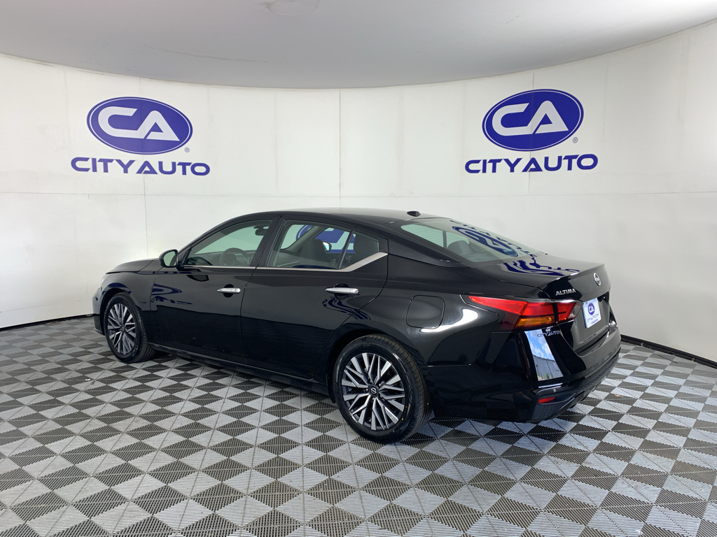 Used 2025 Nissan Altima Sedan