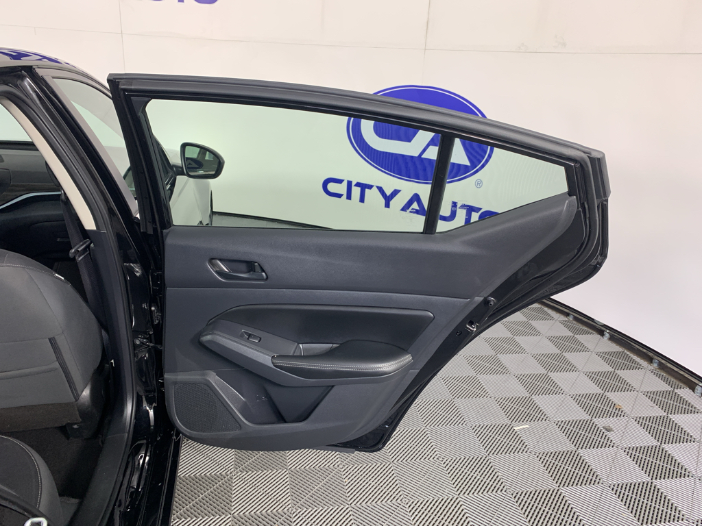 Used 2025 Nissan Altima Sedan