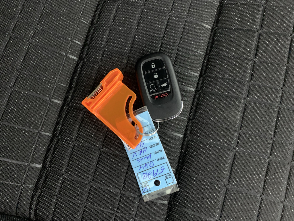 Vehicle photo 40