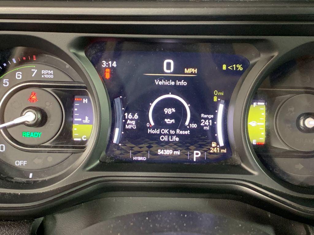 Vehicle photo 22