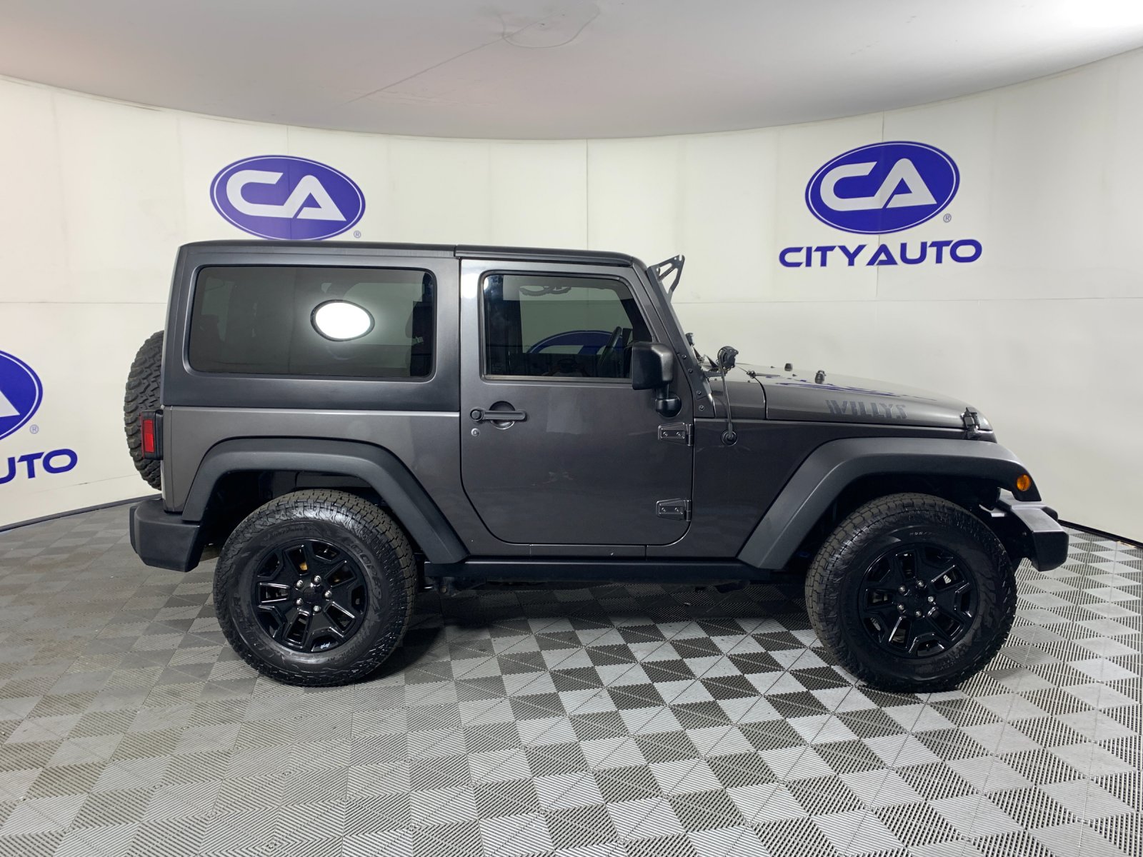 Used 2017 Jeep Wrangler SUV