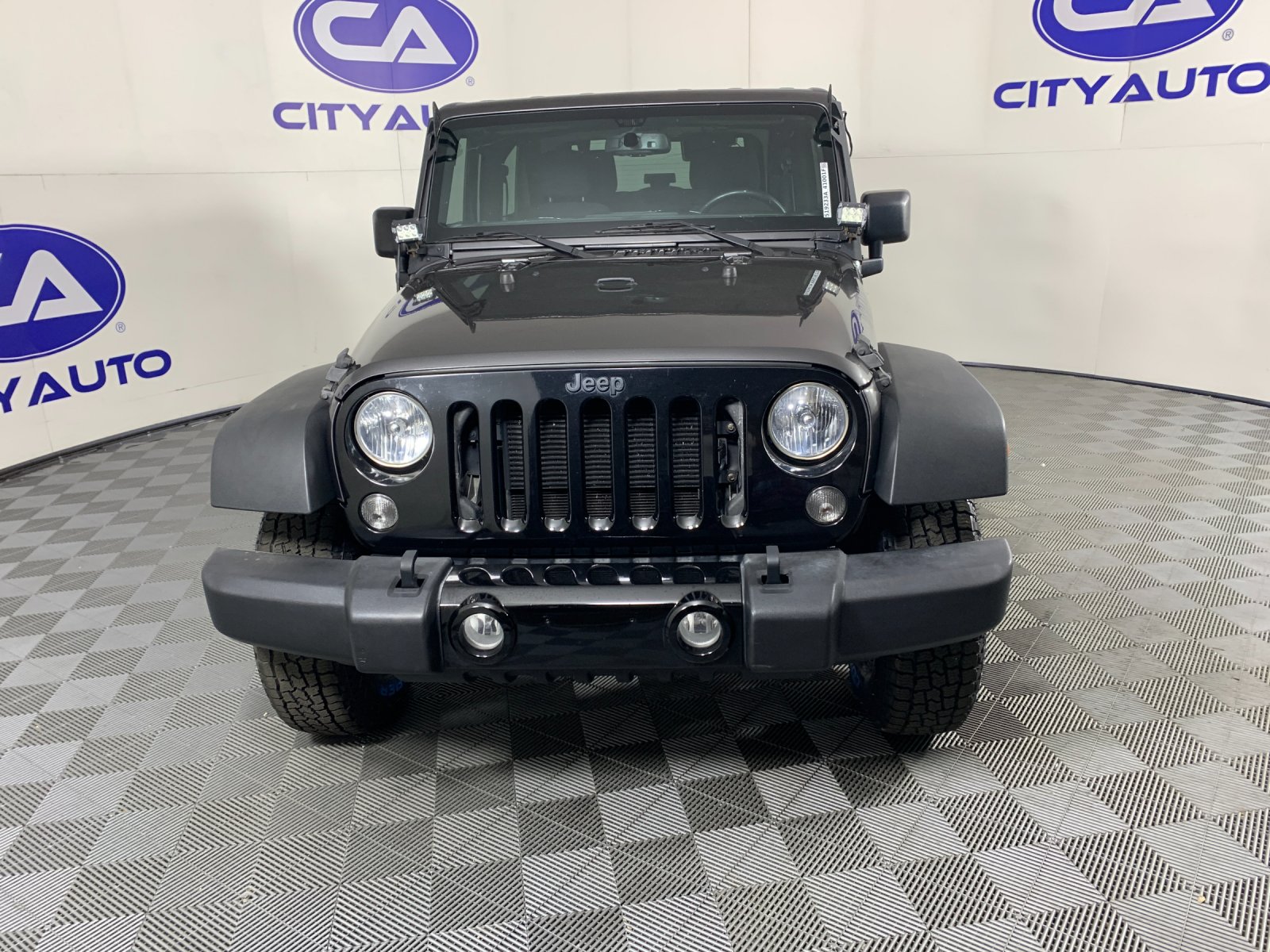 Used 2017 Jeep Wrangler SUV