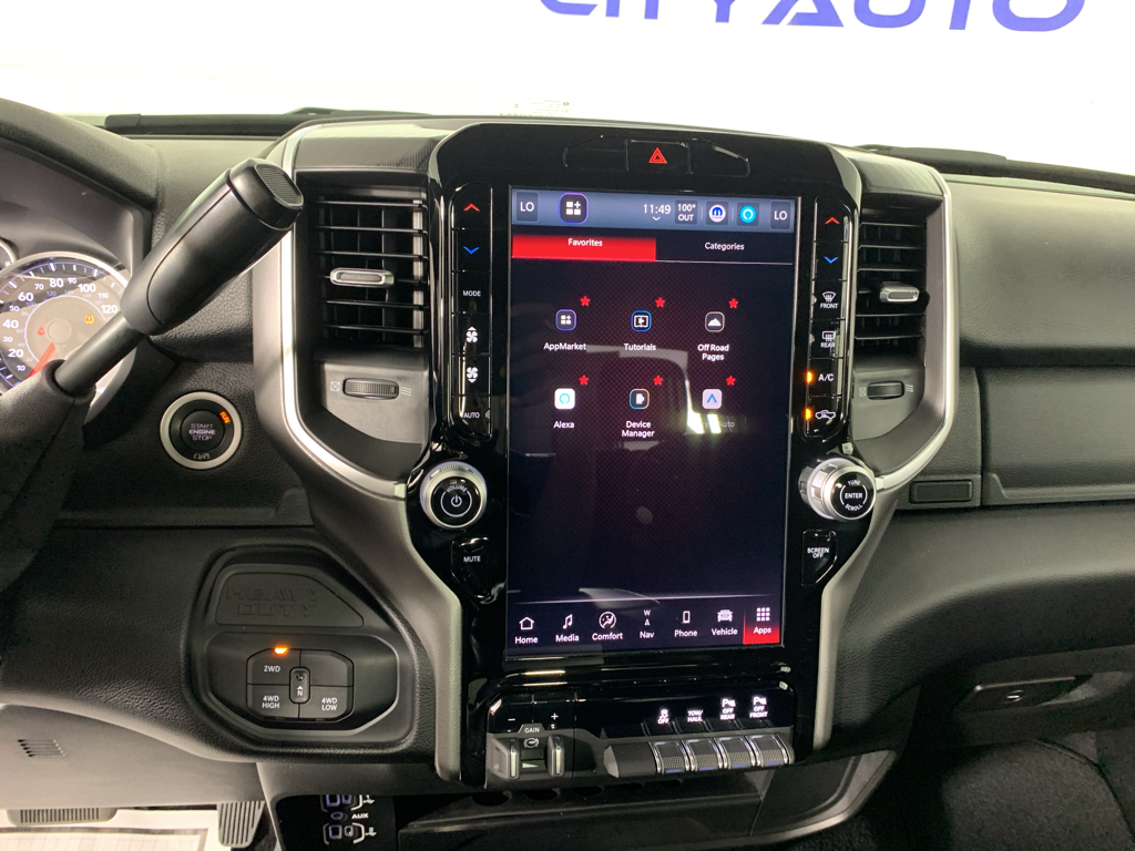 Vehicle photo 22