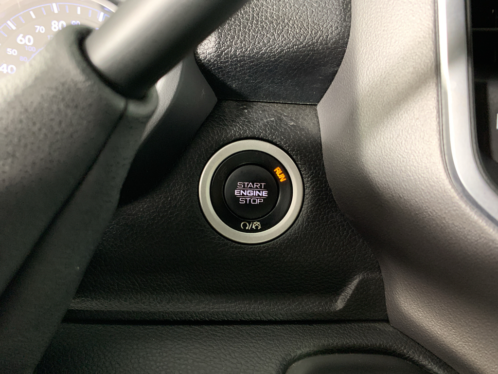 Vehicle photo 16