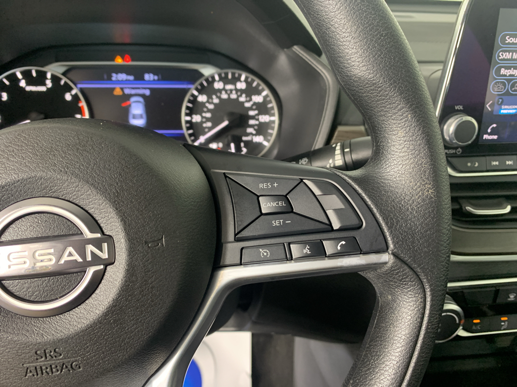 Vehicle photo 19