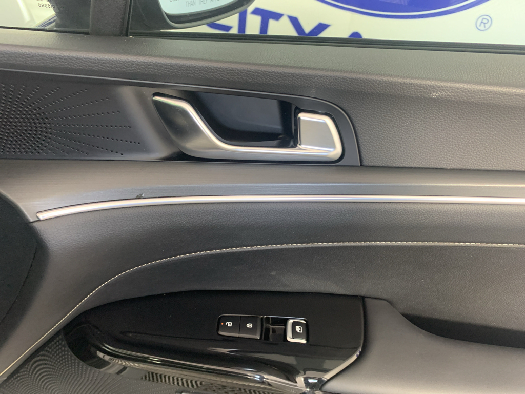 Vehicle photo 39