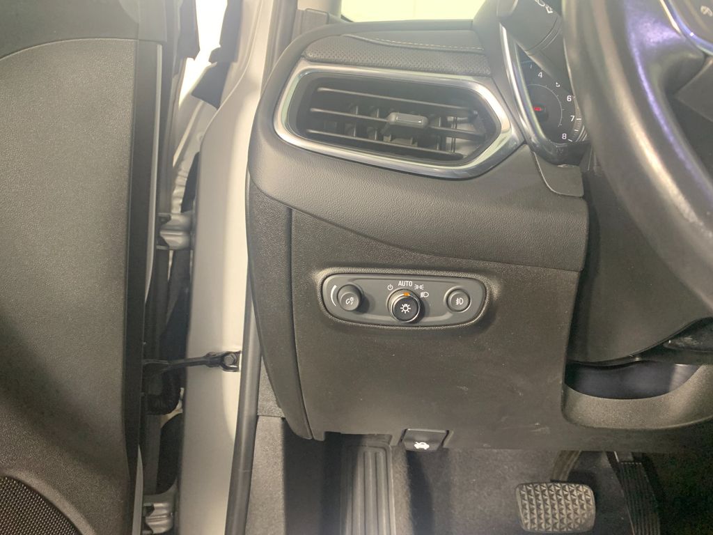 Used 2021 Chevrolet Equinox SUV