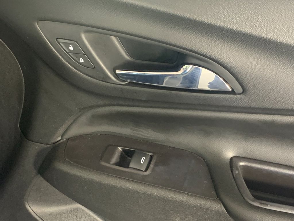Used 2021 Chevrolet Equinox SUV