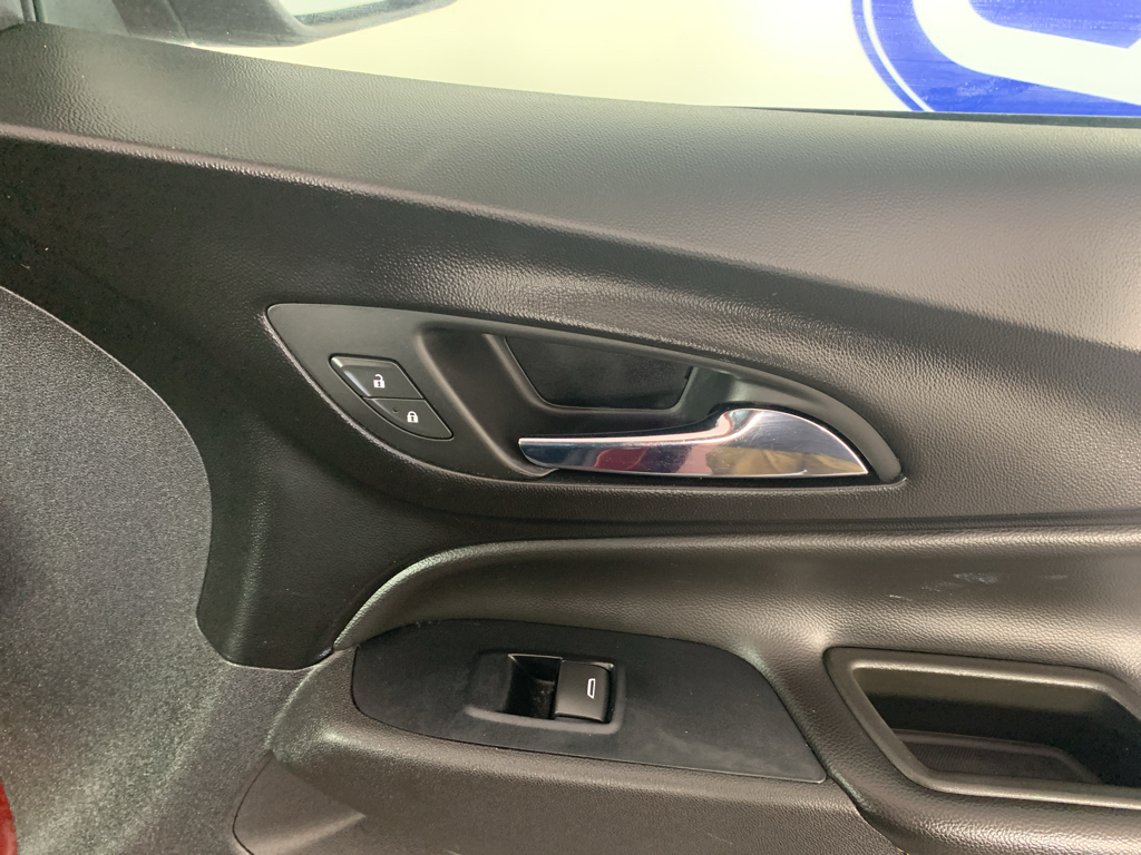 Used 2018 Chevrolet Equinox SUV