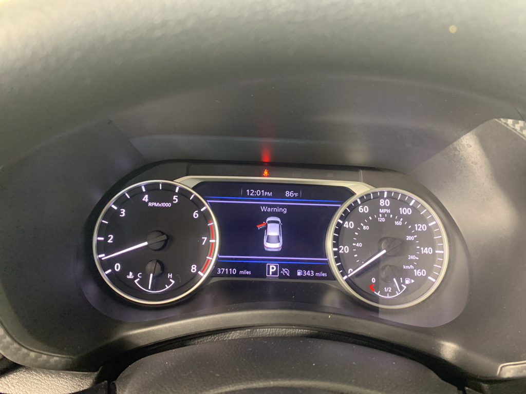 Vehicle photo 22