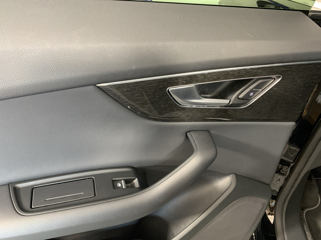 Used 2019 Audi Q8 SUV