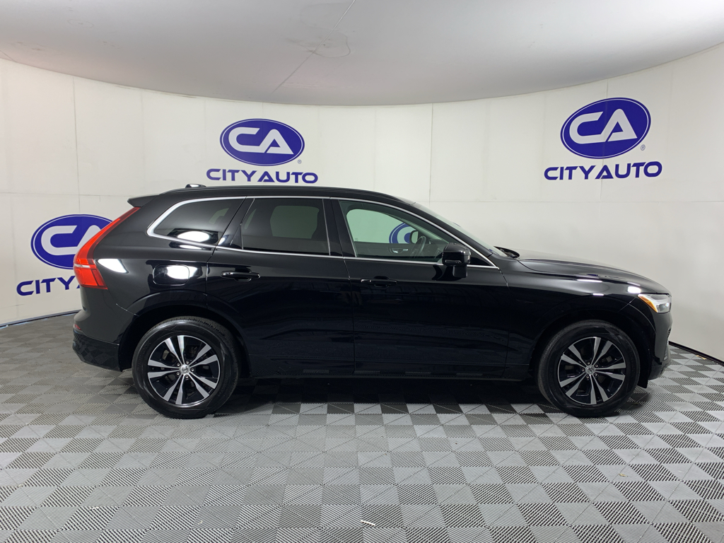Used 2023 Volvo XC60 B5 SUV