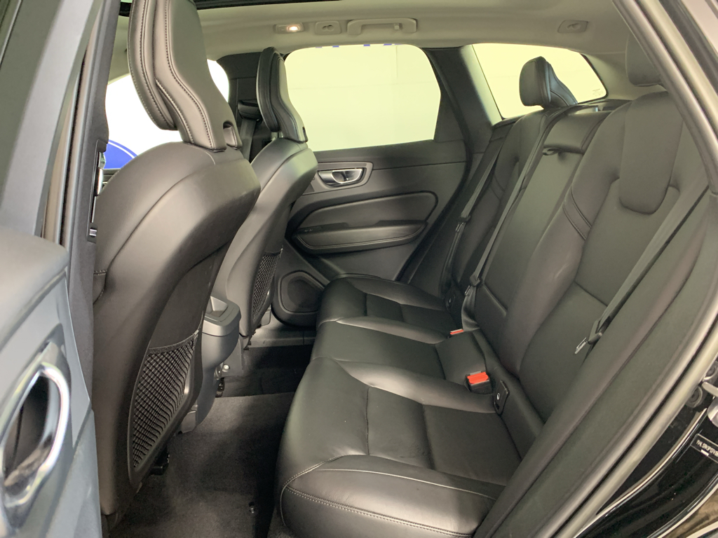 Used 2023 Volvo XC60 B5 SUV