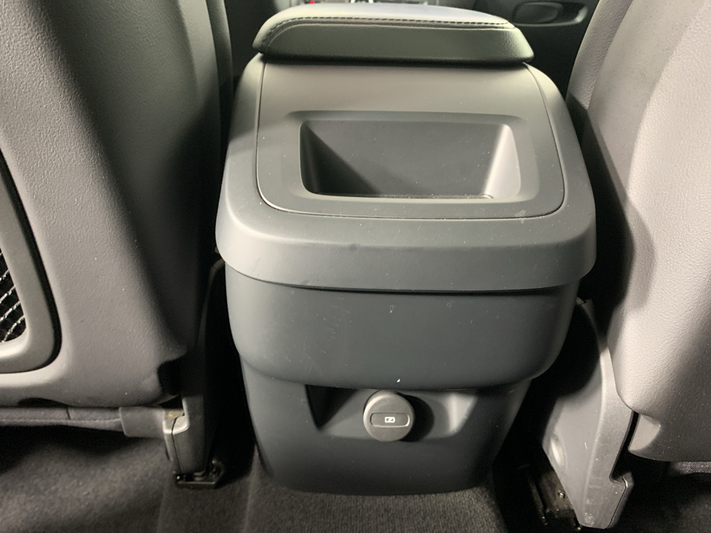 Used 2023 Volvo XC60 B5 SUV
