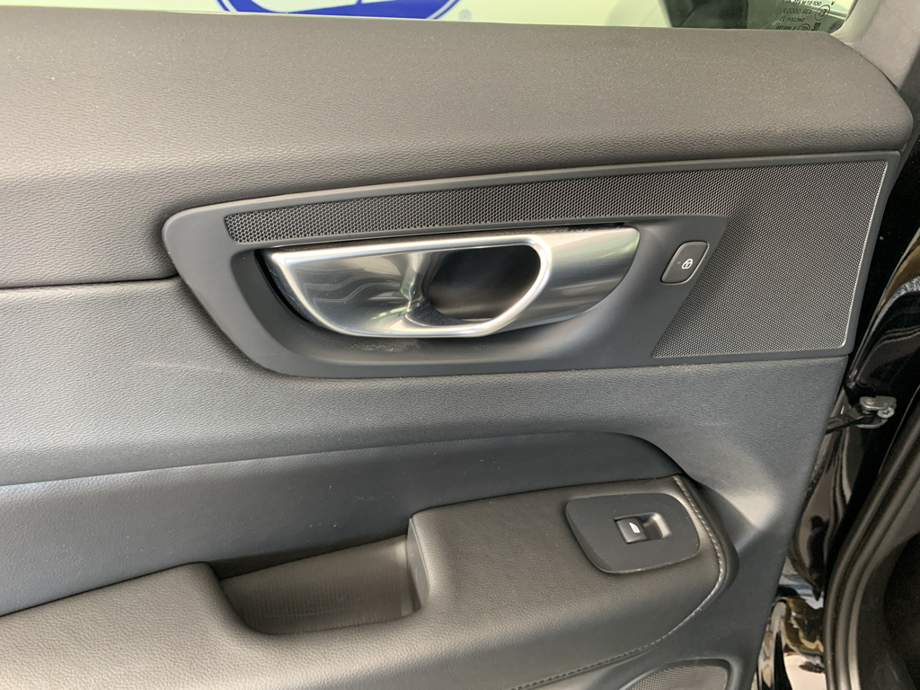 Used 2023 Volvo XC60 B5 SUV