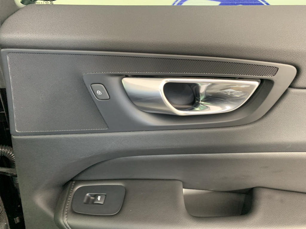 Used 2023 Volvo XC60 B5 SUV