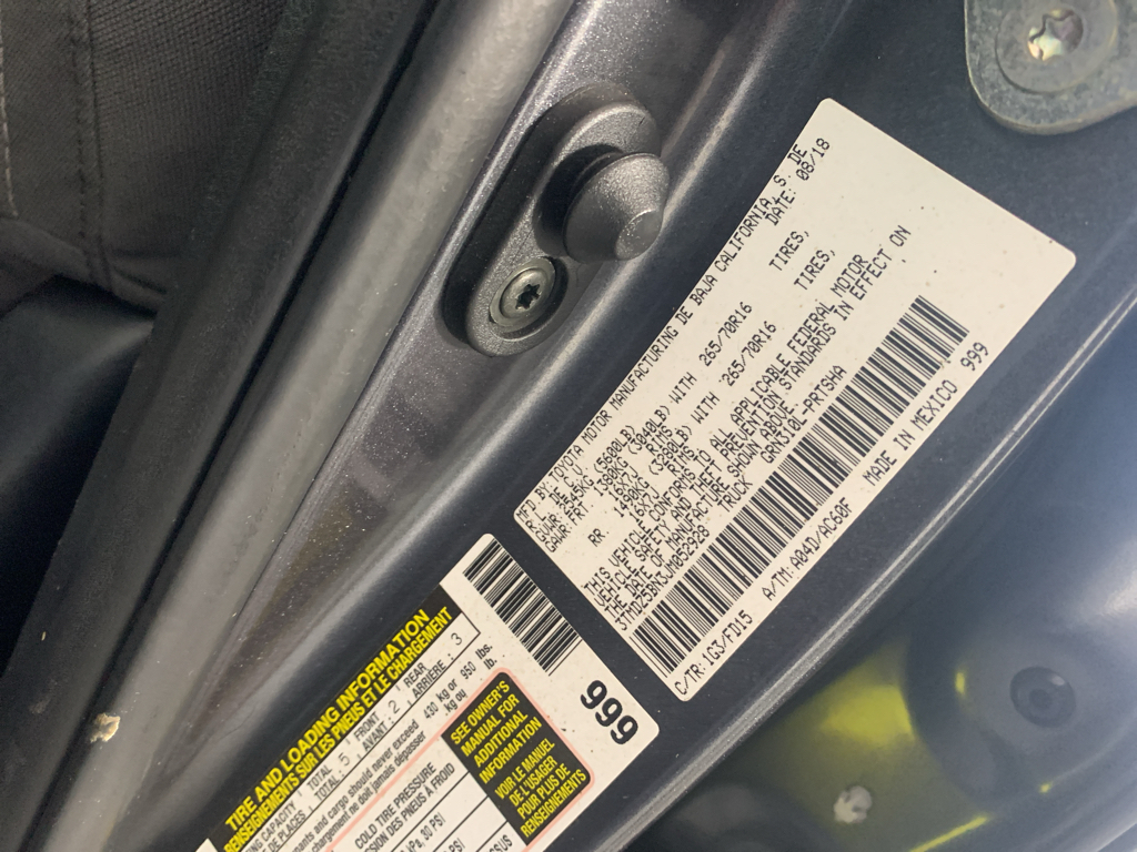 Vehicle photo 11