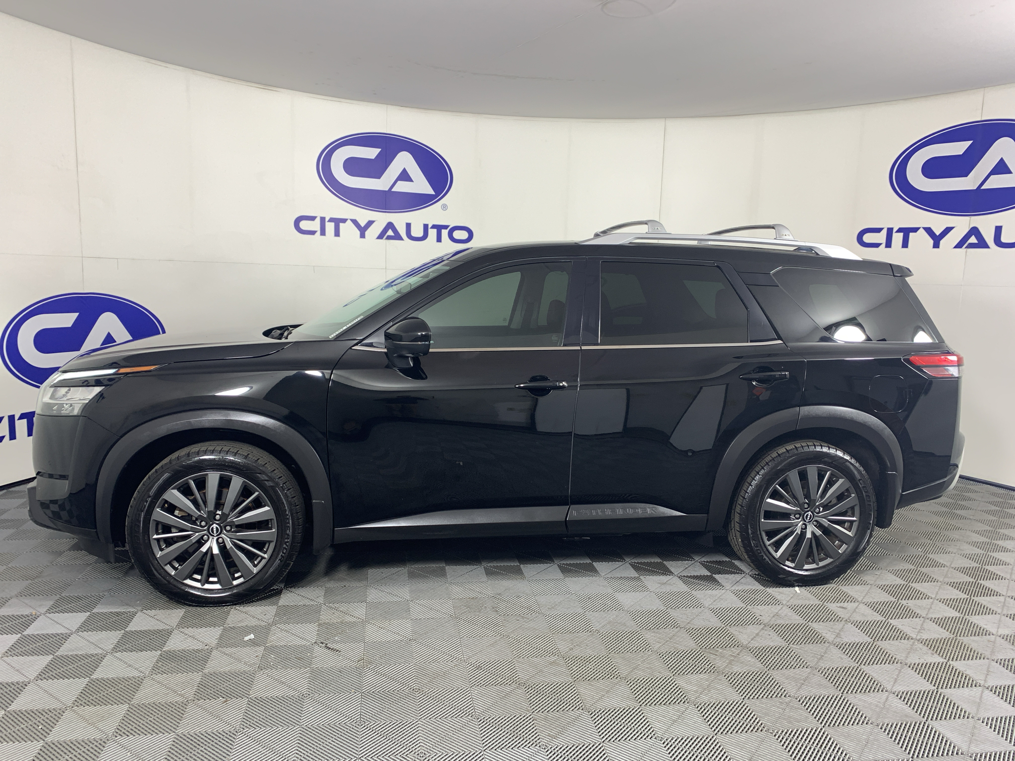Used 2022 Nissan Pathfinder SUV