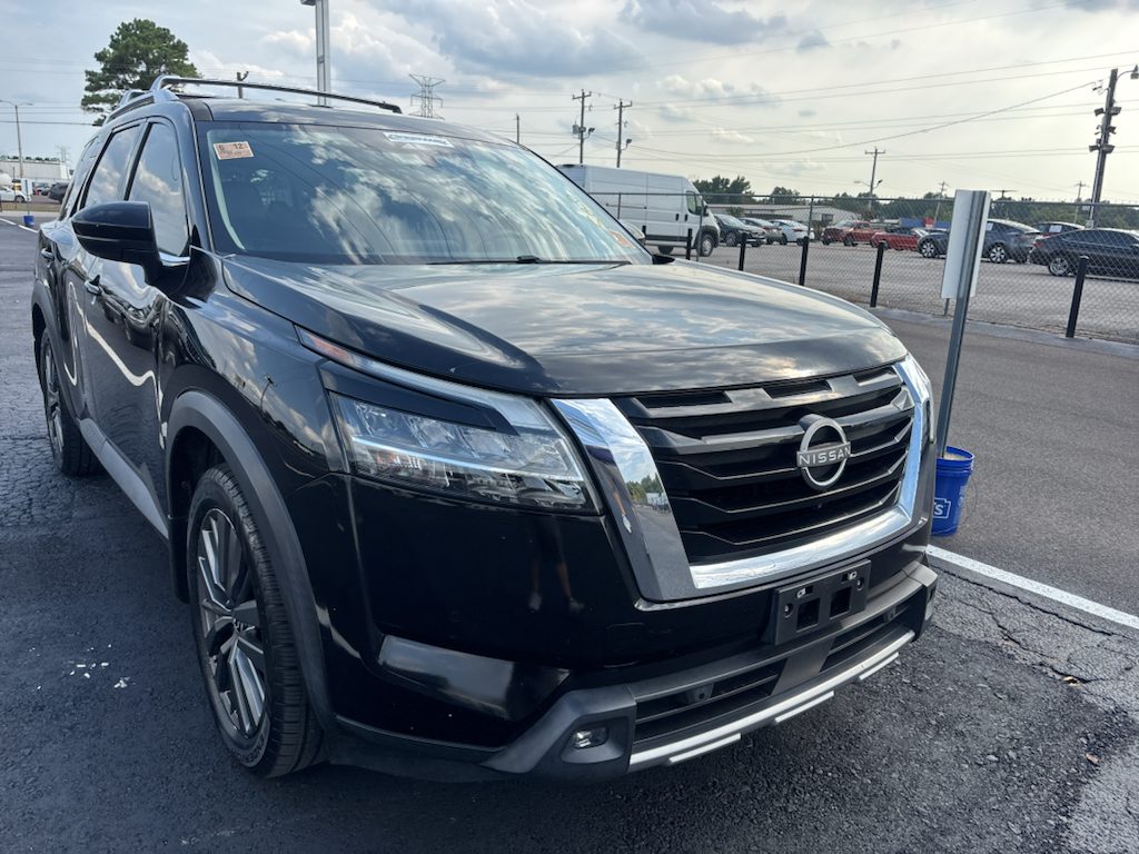 Used 2022 Nissan Pathfinder SUV