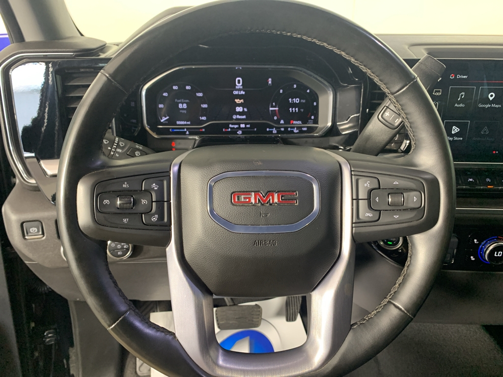 Vehicle photo 19