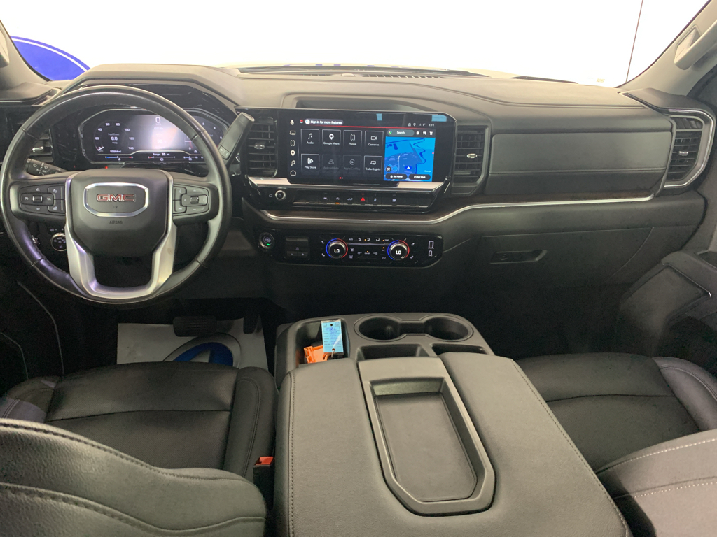 Vehicle photo 29