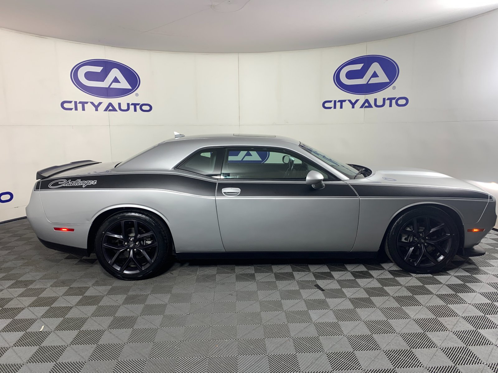 Used 2022 Dodge Challenger Coupe