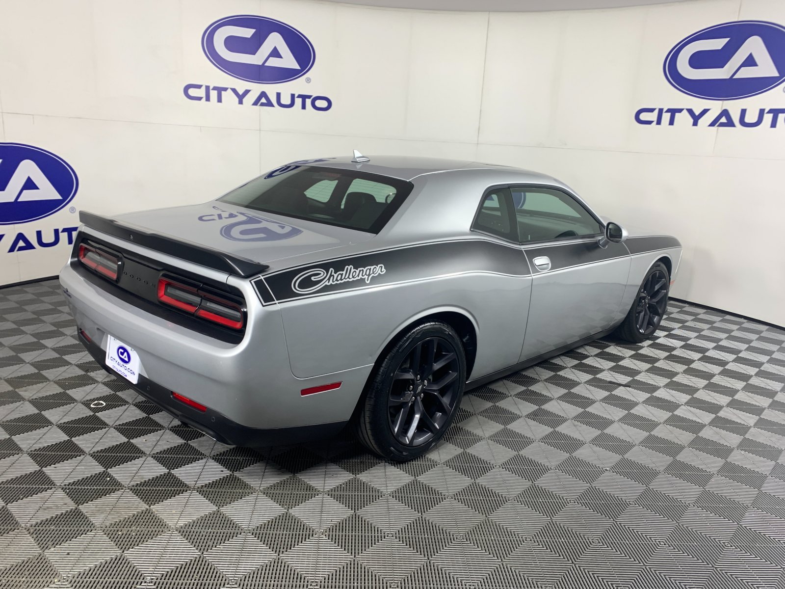 Used 2022 Dodge Challenger Coupe